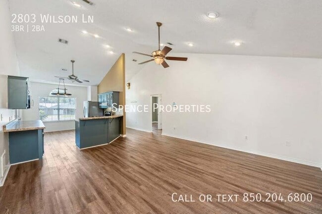 Photo - 2803 Wilson Ln