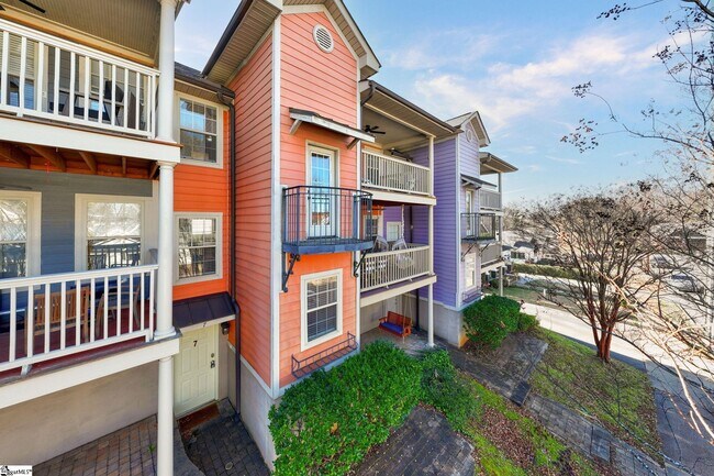 Photo - 7 Hamilton Ave