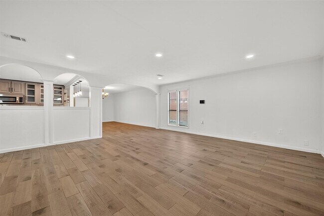 Photo - 5039 Shadowridge Dr