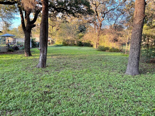 Photo - 3241 Hardeman St Casa