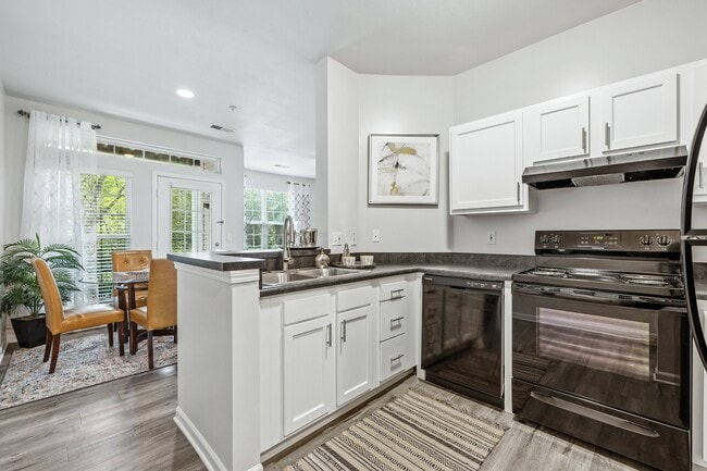 Riverchase Apartments