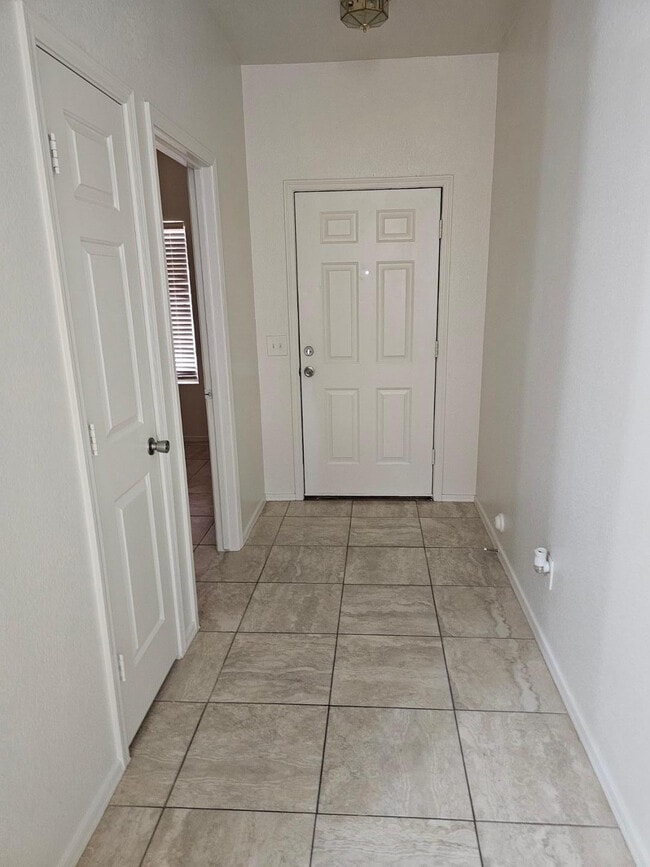 Photo - 814 W Cholla St