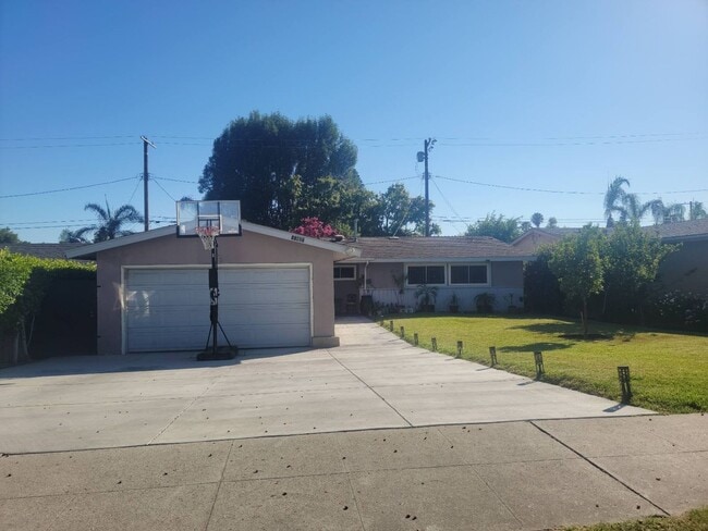Building Photo - Beautiful 4 Bedroom 2 Bathroom Granada Hills Home Ready for Move In!