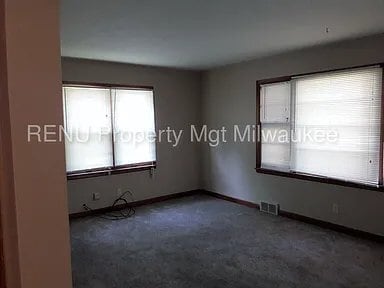 Photo - 4712 N 71st St