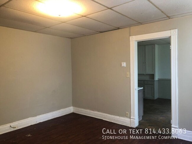 Photo - 613 E 13th St Unidad Apartment 2