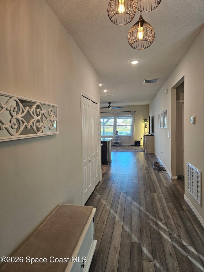 Photo - 4793 Shannock Ave