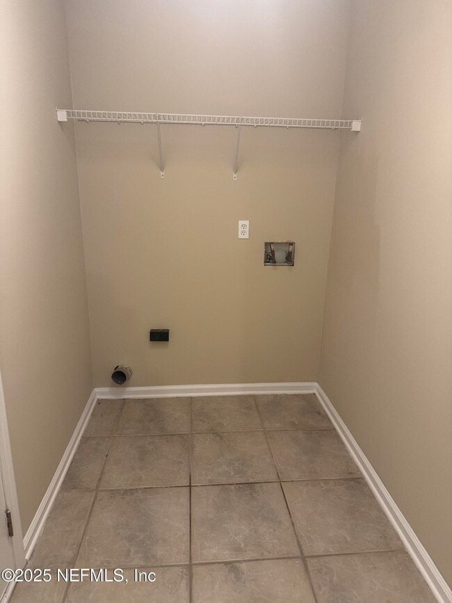 Photo - 1260 Ribbon Rd