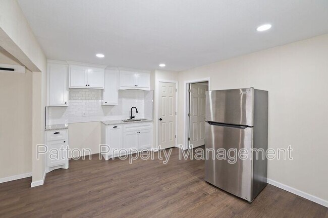 Photo - 85 N Mississippi St