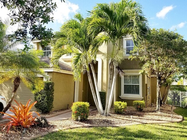 Photo - 15885 SW 49th Ct