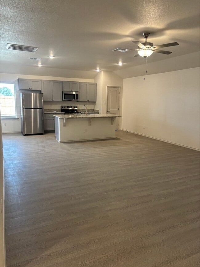 2510 S County Rd