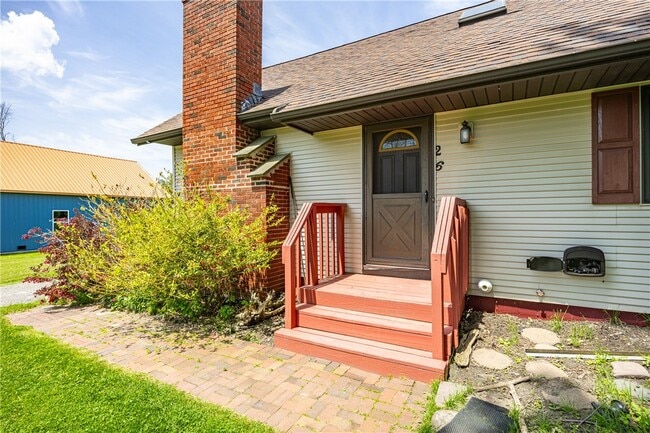 Photo - 26 Clearview Ave