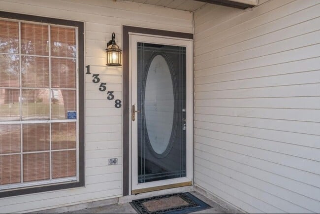 Photo - 13538 Bret Harte St