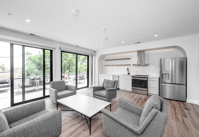 Cypress on Vine Furnished Rooms