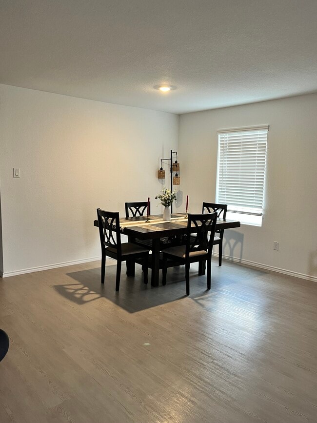 Photo - 923 Antelope Trl