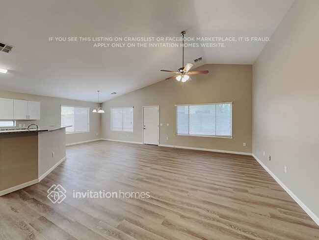 Photo - 11258 W Locust Ln