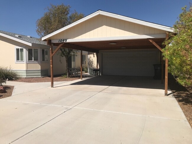 Photo - 3 Bedroom/2 Bath Manufactured Home