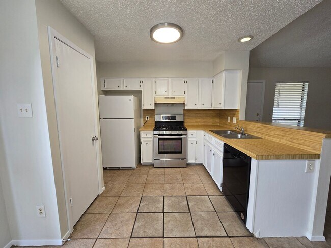 6206 Buffalo Pass Unit A