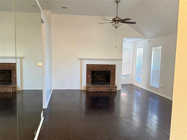 Photo - 3047 Renaissance Ct