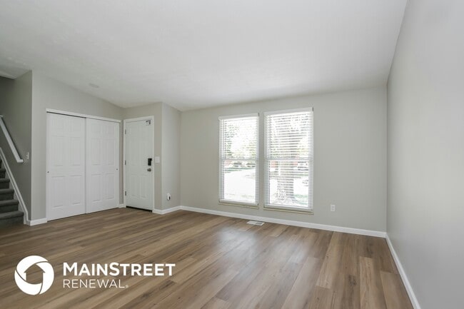 Photo - 1372 Hilton Dr