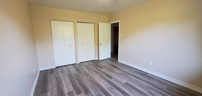 Photo - 15 Burnham Crescent