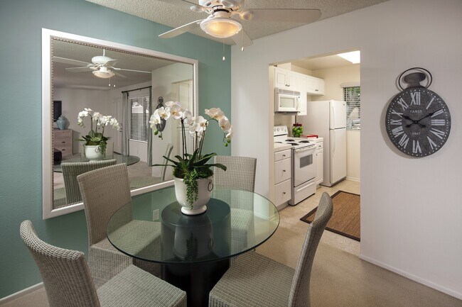 Parkwood Apartment Homes