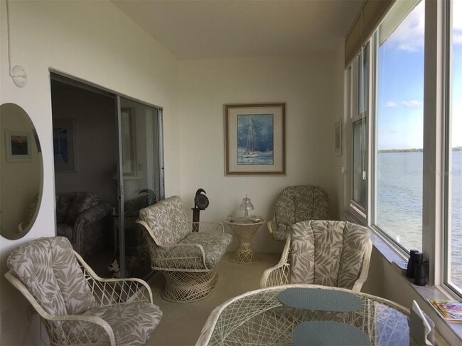 Photo - 7 Dunoon Pl Unit 303