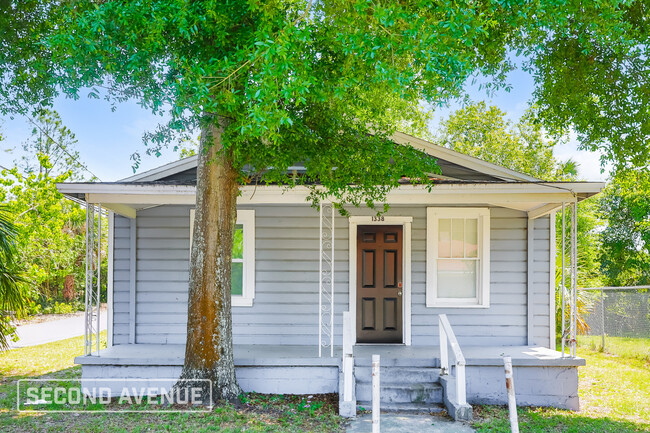 Photo - 1338 E 30th St Casa
