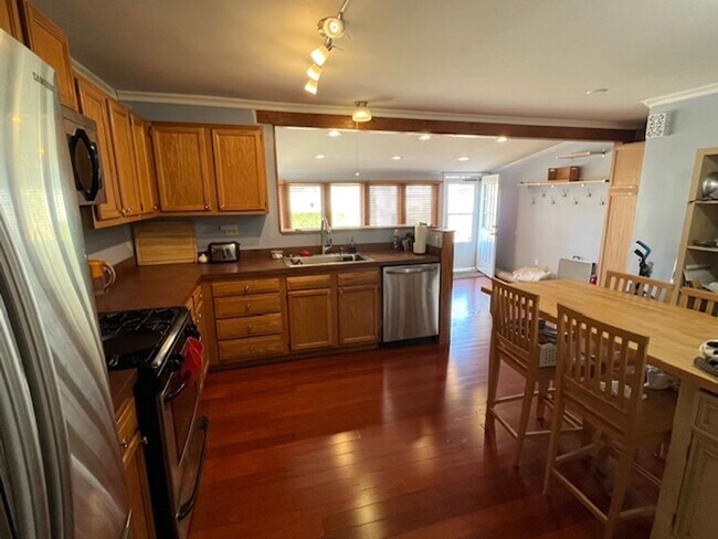Photo - 2 bed 2 bath Single Family Home in Bexley ...