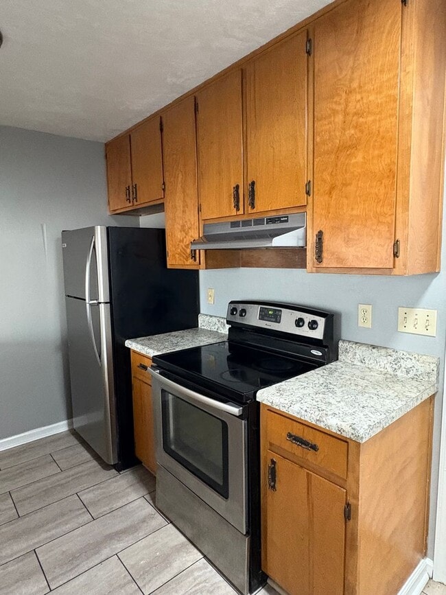 Photo - 2 Story Townhome on the Eastside avail NOW! Unidad B