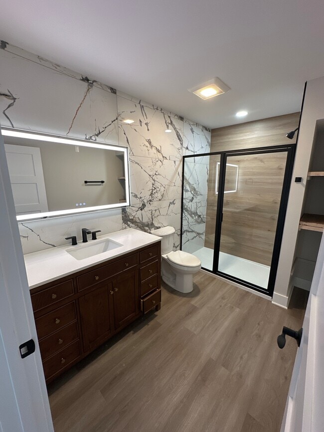Townhome 2BR 2.5 BA
