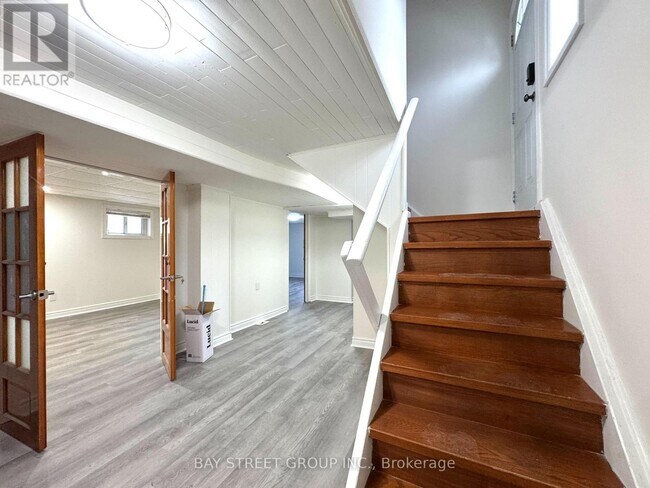 Photo - 131 Allanford Rd