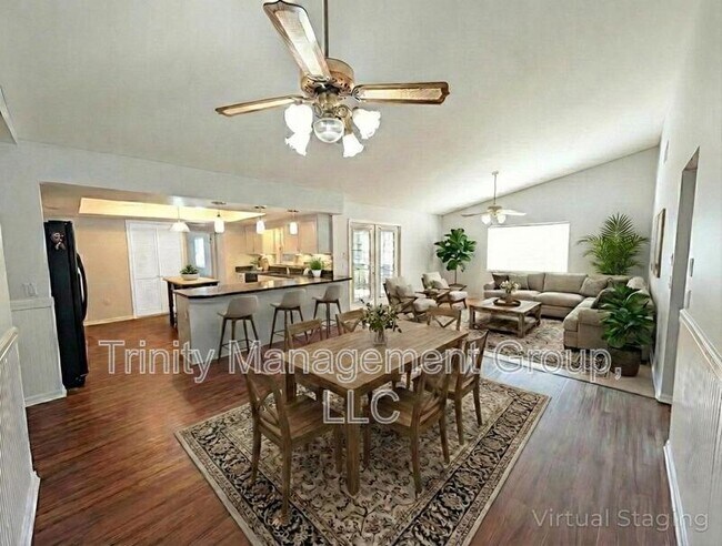 40226 Trotter Ln