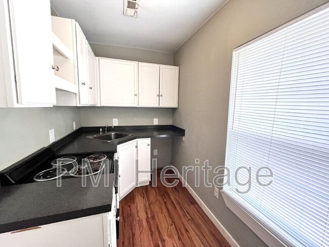 Photo - 103 M.L.K. Jr Blvd Unit Apt 3