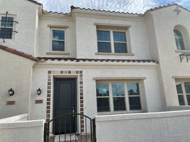Building Photo - 4077 S Sabrina Dr Unit 115 Rental