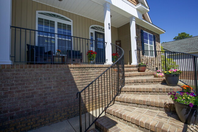 Building Photo - "Beautifully Designed, spacious 2400 Sq. F... Rental