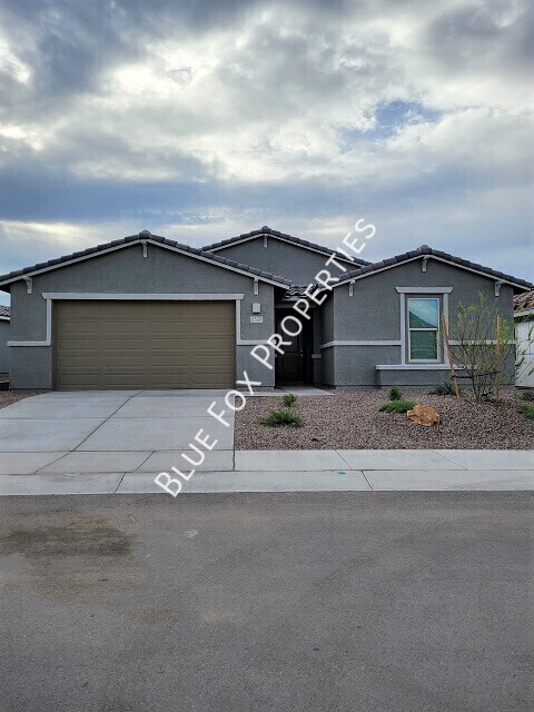 Building Photo - 5525 W Lazy Farm Dr