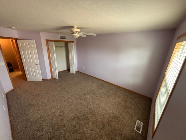 Photo - 1019 NE Greenview Dr