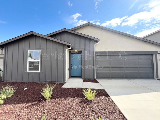 Photo - 356 Halisan Ct