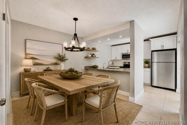 Photo - 236 Charter Way