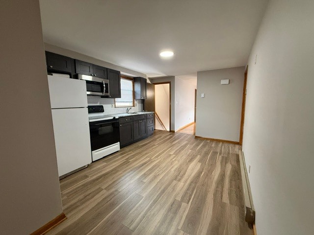 Photo - 537 Davis Ave Unidad 2nd Floor