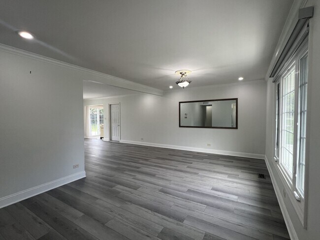 Photo - 1380 Rosedale Ln