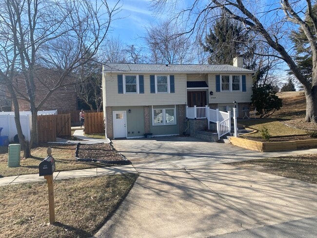 Building Photo - 19204 St Johnsbury Ln Rental