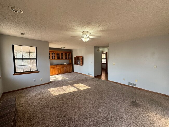 Photo - Get it While it Lasts!