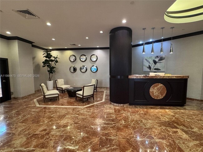 3610 Yacht Club Dr Unit 1002