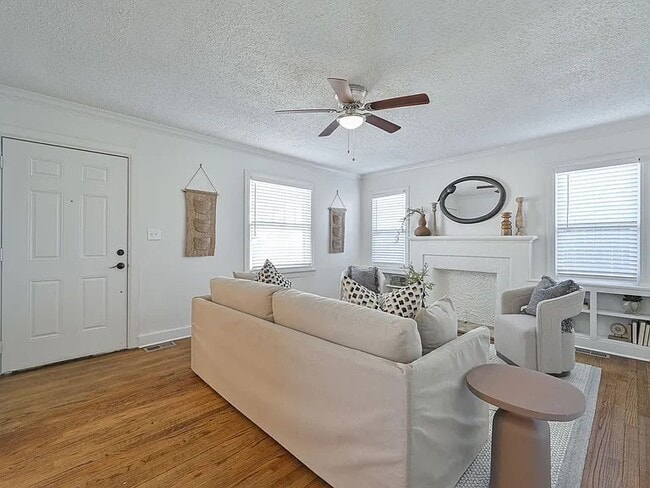 Photo - 2100 NW 33rd St