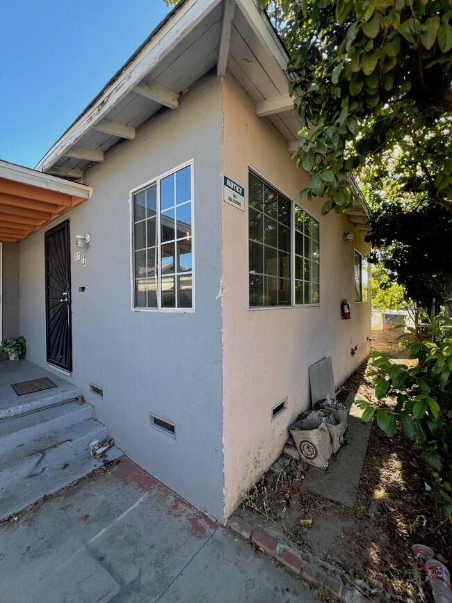 Photo - 327 W D St Unit 327.75