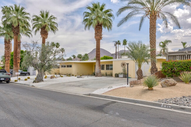 Photo - 74533 Peppertree Dr