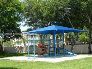 Photo - 3 br, 2 bath Condo - Moors Pointe