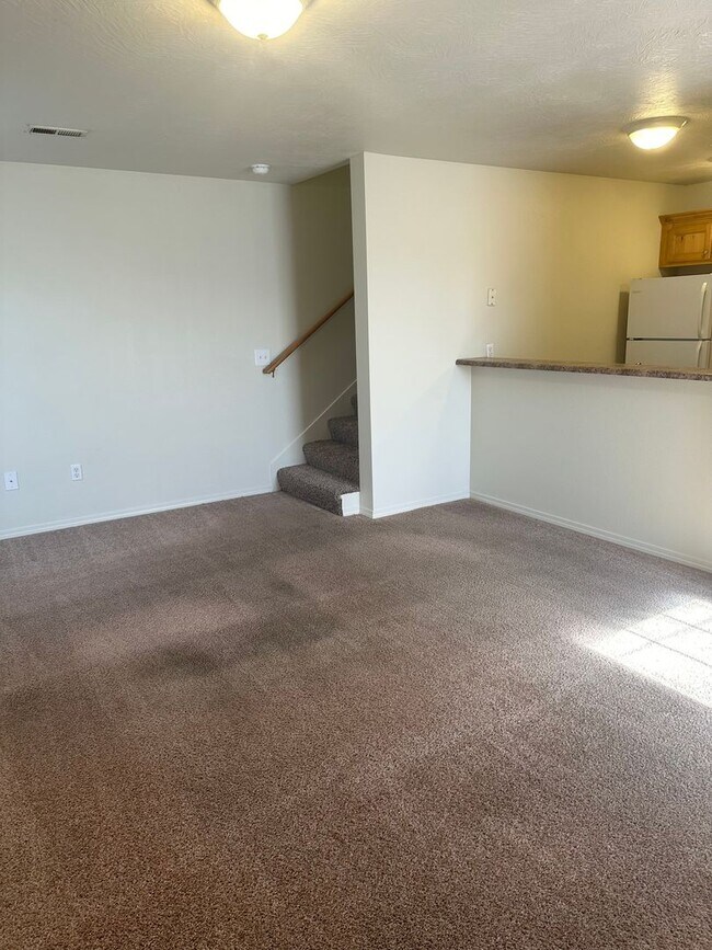 Photo - S0056-MF2-E1 Unit 947