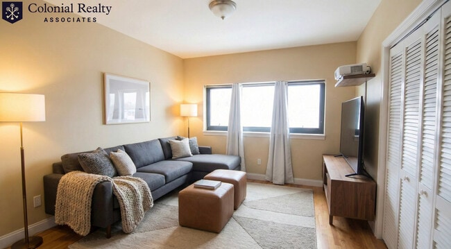 85 Brainerd Rd Unit TH6
